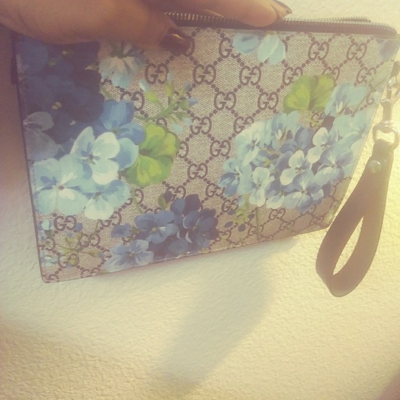 Gucci clutch - Picture 1 of 5